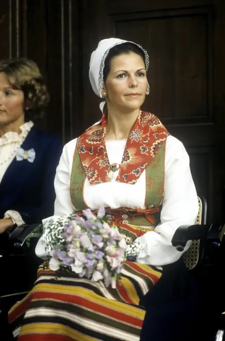 Framed Print : Drottning Silvia 1982 Queen Silvia of Sweden Framed Print : Drottning Silvia 1982 Queen Silvia of Sweden