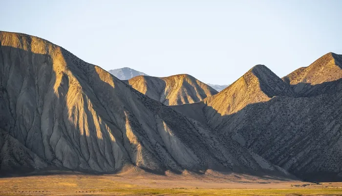 Framed Print : Dry mountains in the evening light Framed Print : Dry mountains in the evening light
