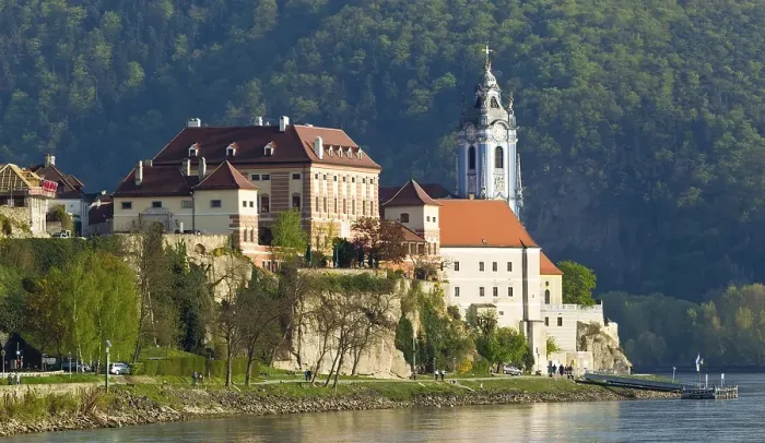 Framed Print : Duernstein an der Donau, Danube river