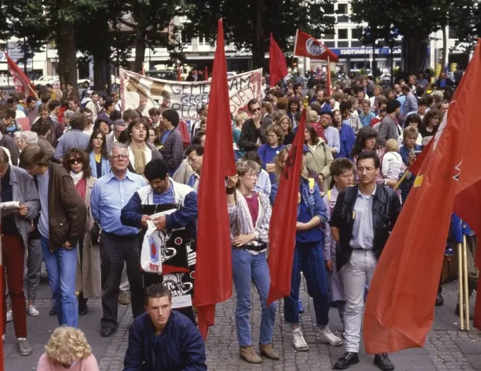 Framed Print : Duisburg. Demonstration against Neinazism and for banning the FAP on 21