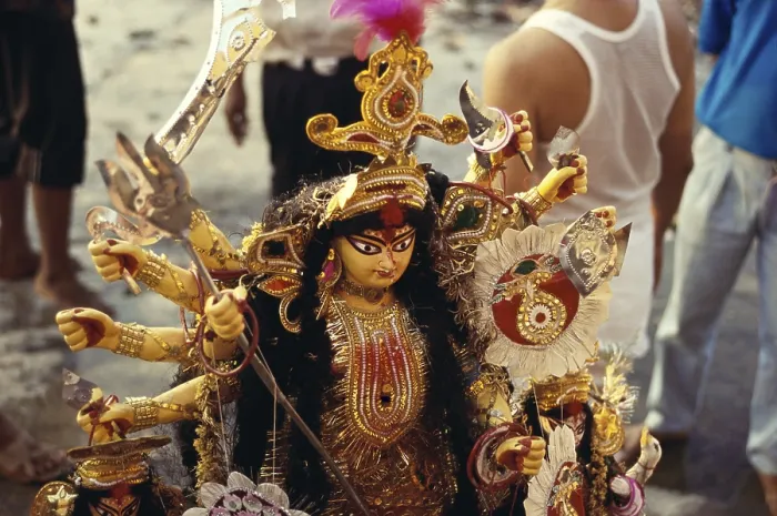 Framed Print : Durga Puja festival, immersion of goddess idol