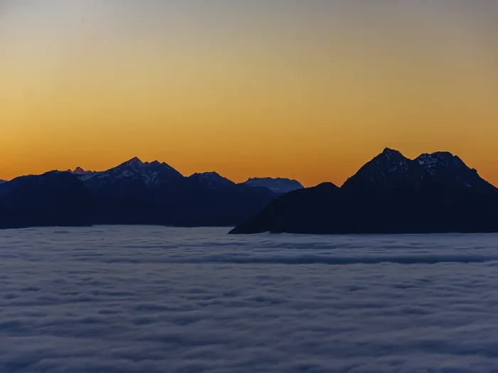 Framed Print : Dusk in the mountains, in the Fog Sea Valley