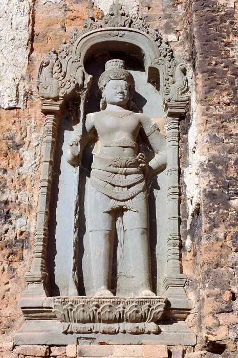 Framed Print : Dvarapala, guard figure, Preah Ko temple Framed Print : Dvarapala, guard figure, Preah Ko temple