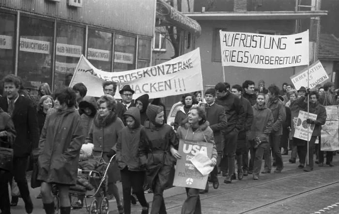 Framed Print : The Easter March 1969, here in Essen on 5