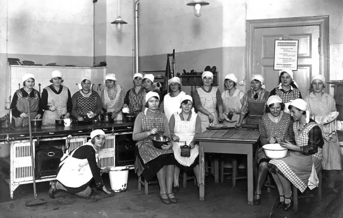 Framed Print : Education housekeeping, housemaids posing in the kitchen Framed Print : Education housekeeping, housemaids posing in the kitchen
