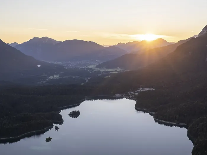 Framed Print : Eibsee lake at sunrise, Bavarian alpine upland