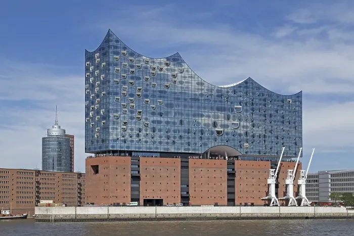 Framed Print : Elbe Philharmonic Hall, HafenCity Framed Print : Elbe Philharmonic Hall, HafenCity