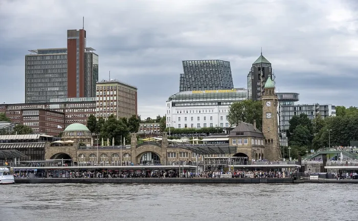 Framed Print : Elbe and St. Pauli Landungsbrucken