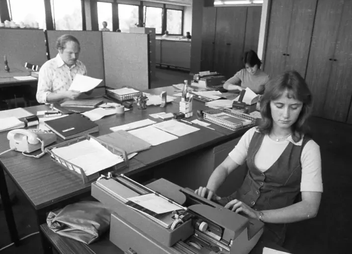 Framed Print : Employee in an accounting department on 24