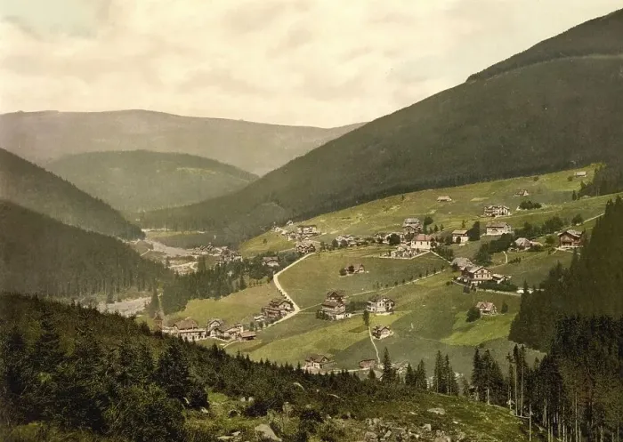 Framed Print : Erdmannsdorf and the Elbe Valley in the Silesian Giant Mountains Framed Print : Erdmannsdorf and the Elbe Valley in the Silesian Giant Mountains