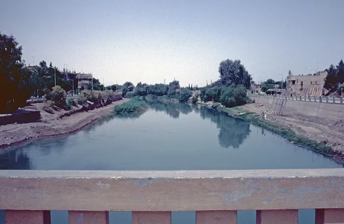 Framed Print : Euphrates, Deir ez-Zor, Syria, May 1987, vintage, retro, old, historical, Asia Framed Print : Euphrates, Deir ez-Zor, Syria, May 1987, vintage, retro, old, historical, Asia
