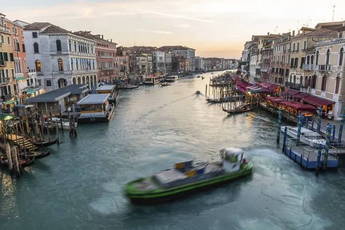 Framed Print : Evening light at sunset, view over the Grand Canal