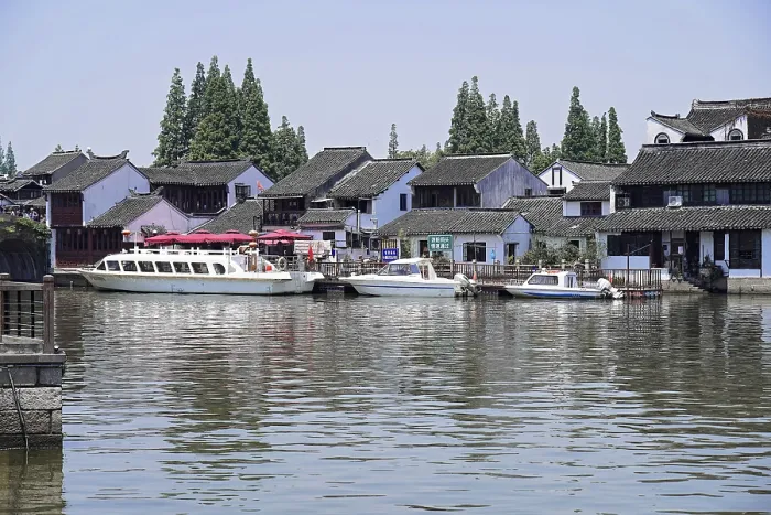 Framed Print : Excursion to Zhujiajiao water village