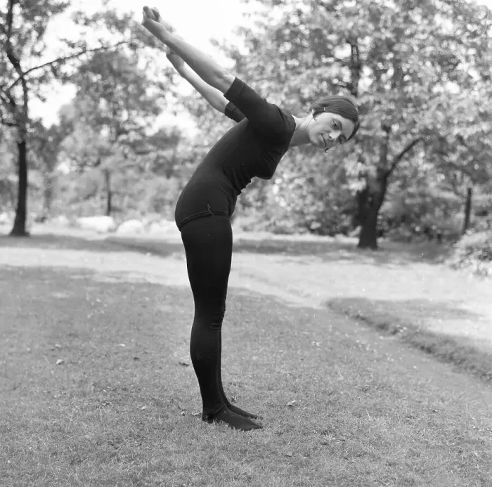 Framed Print : Exercise 60 years ago, demonstrated here in Dortmund in 1966 with Hella gymnastics in a park Framed Print : Exercise 60 years ago, demonstrated here in Dortmund in 1966 with Hella gymnastics in a park