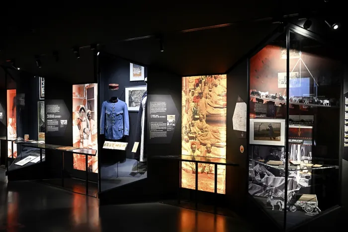 Framed Print : Exhibits in the Memorial de Verdun Framed Print : Exhibits in the Memorial de Verdun