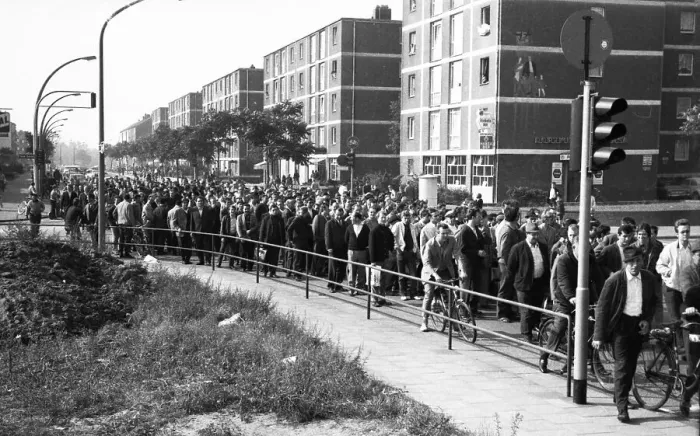 Framed Print : The expansion of the spontaneous strikes in September 1969 extended to the Ruhr area