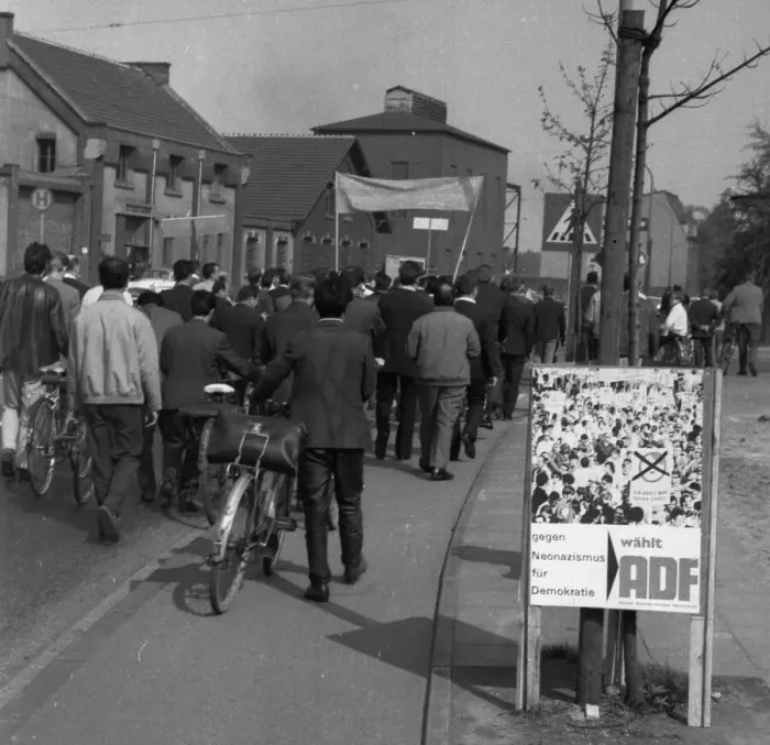 Framed Print : The expansion of the spontaneous strikes in September 1969 extended to the Ruhr area