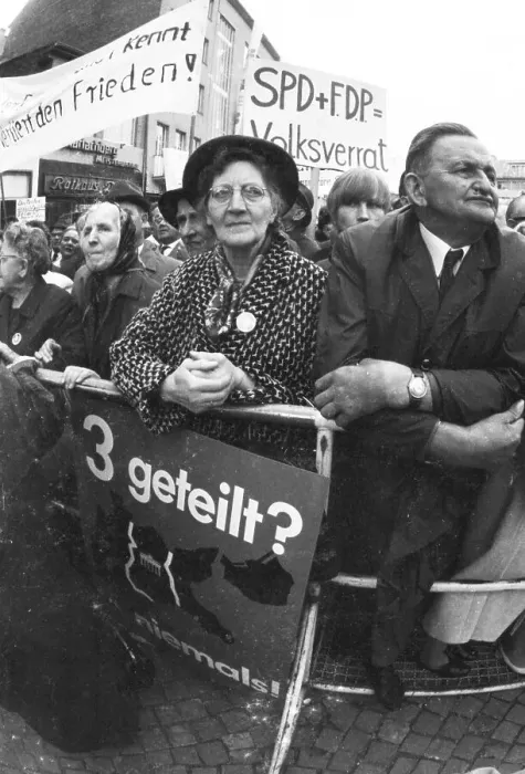 Framed Print : An expellees rally on 30 May 1970 in Bonn with the NPD Framed Print : An expellees rally on 30 May 1970 in Bonn with the NPD
