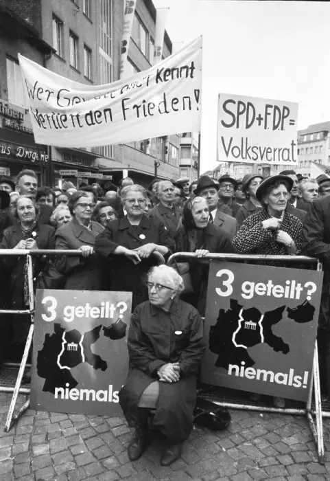 Framed Print : An expellees rally on 30 May 1970 in Bonn with the NPD