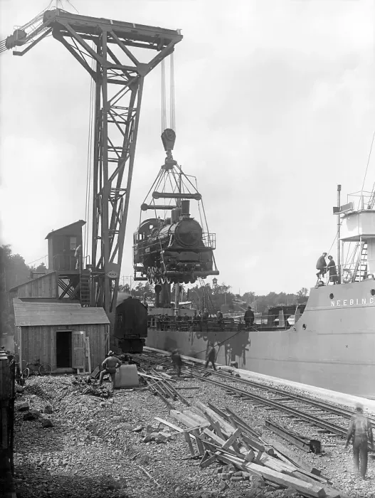 Framed Print : Export of locomotives in the 1920s Framed Print : Export of locomotives in the 1920s