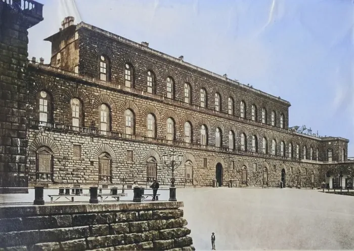 Framed Print : Front facade of the Palazzo Pitti in Florence Framed Print : Front facade of the Palazzo Pitti in Florence