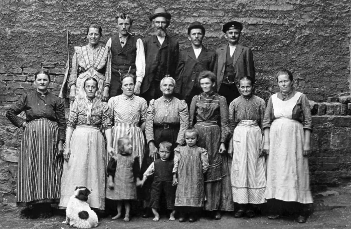 Framed Print : Farmer's extended family, historical image Framed Print : Farmer's extended family, historical image