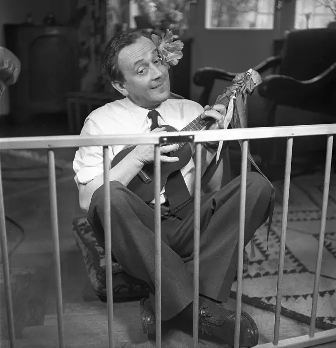 Framed Print : Father in the 1940s. Actor Ake Soederblom