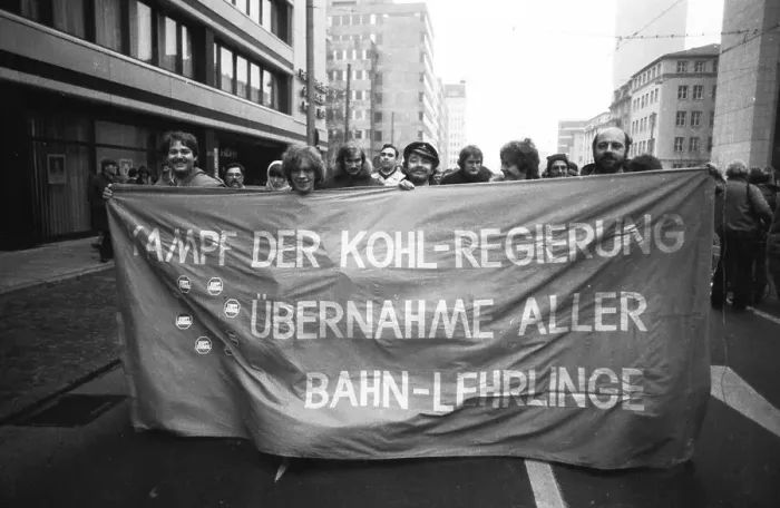 Framed Print : The Federal Congress of the Unemployed 1982 and the demonstration they organised under the slogan Unemployed