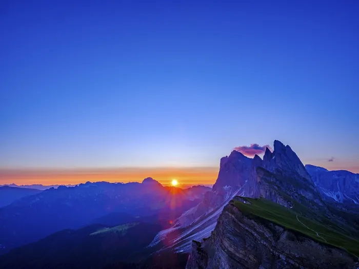 Framed Print : Fermida towers at sunrise, Geisler peaks Framed Print : Fermida towers at sunrise, Geisler peaks