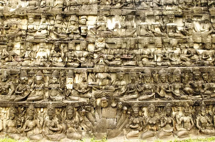 Framed Print : Figures of the Leper King Terrace in detail