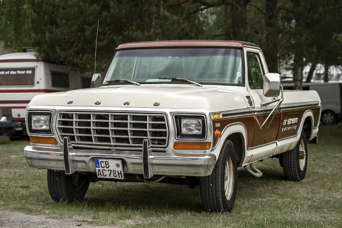 Framed Print : FINOWFURT, GERMANY - MAY 11, 2024: The full-size SUV Ford Bronco