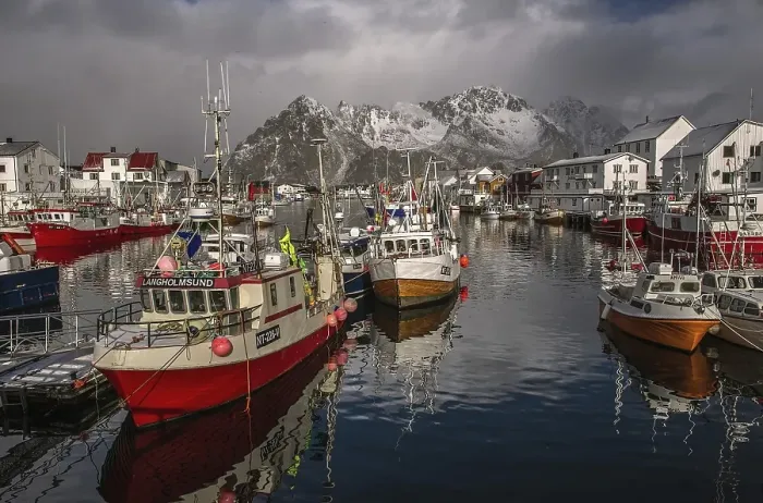 Framed Print : Fishing village Henningsvaer, Austvagoy