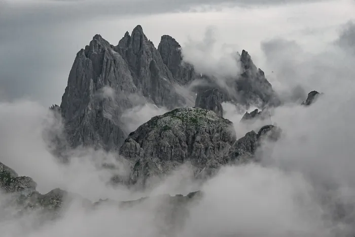 Framed Print : Fissured rock needles, peaks of the Cadini di Misurina Framed Print : Fissured rock needles, peaks of the Cadini di Misurina