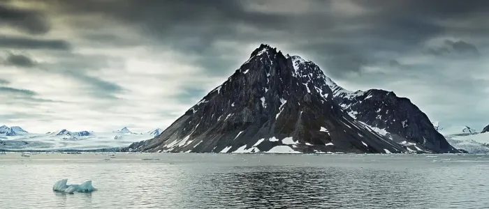 Framed Print : Fjord with ice floes, Prins Karls Forland