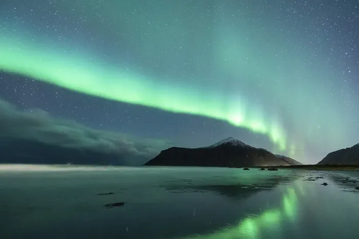 Framed Print : Flakstad beach with northern lights