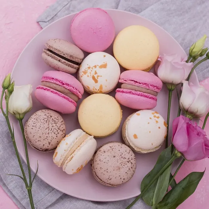 Framed Print : Flat lay macarons plate with roses Framed Print : Flat lay macarons plate with roses