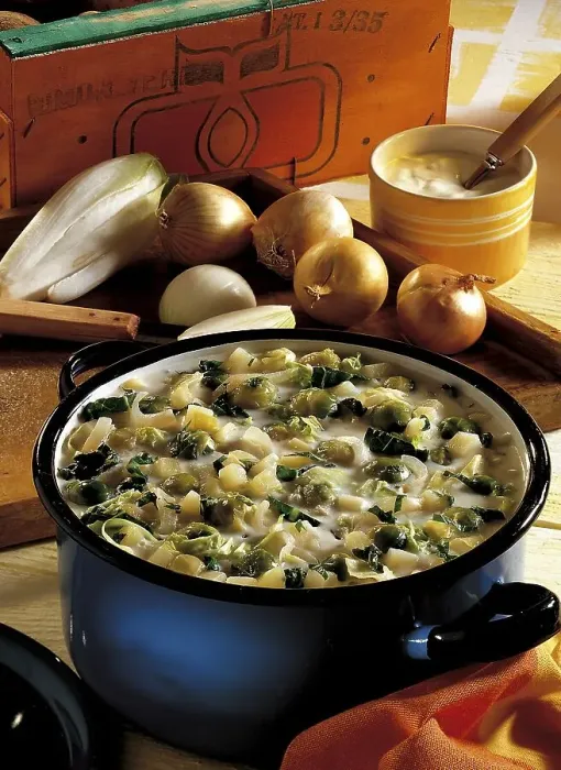 Framed Print : Flemish cabbage stew, vegetarian, Belgium, Europe