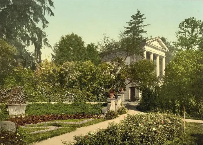 Framed Print : The Flora Temple in the Park of Woerlitz