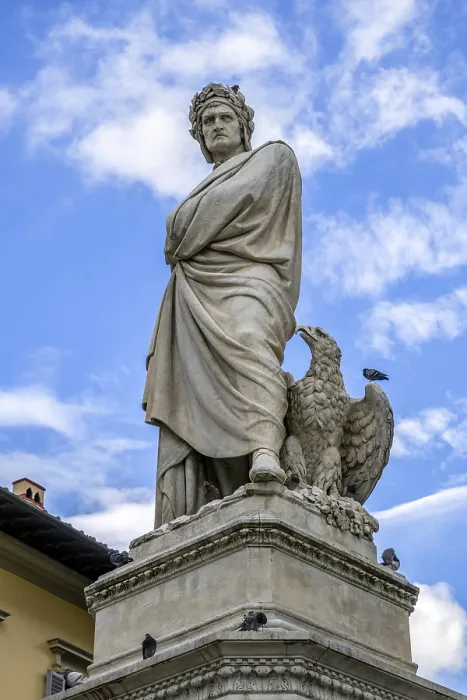 Framed Print : FLORENCE, TUSCANY / ITALY - OCTOBER 19 : Monument to Dante Alighieri at Piazza Santa Croce in Florence on October 19