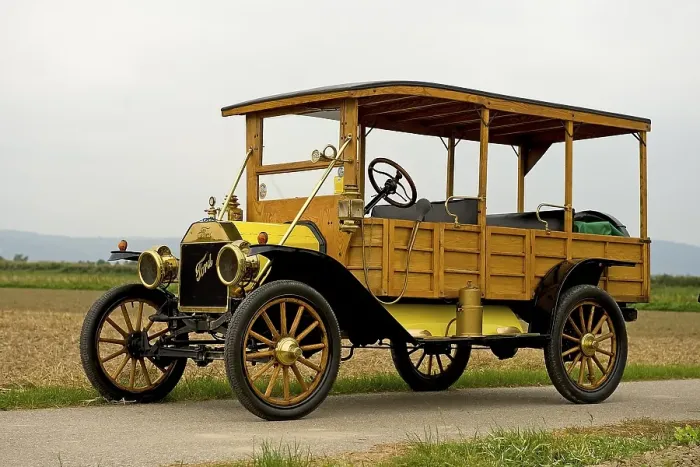Framed Print : Ford Model T, built in 1910, 4 cylinder Framed Print : Ford Model T, built in 1910, 4 cylinder