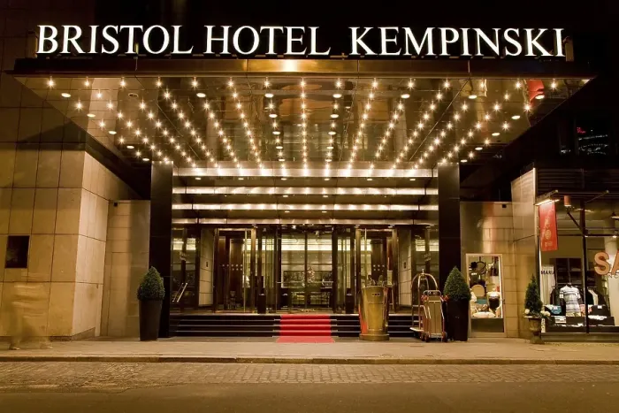 Framed Print : Foyer Bristol hotel Kempinski, Berlin Framed Print : Foyer Bristol hotel Kempinski, Berlin