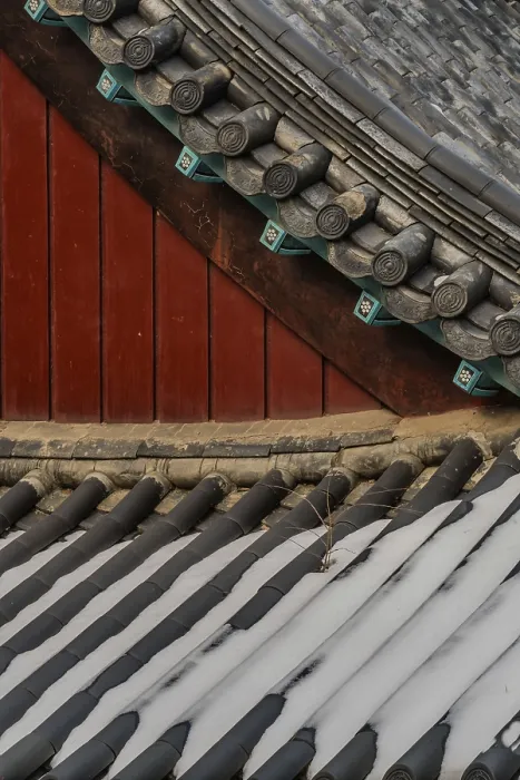 Framed Print : Fresh snow on tiled roof building at Buddhist temple in South Korea