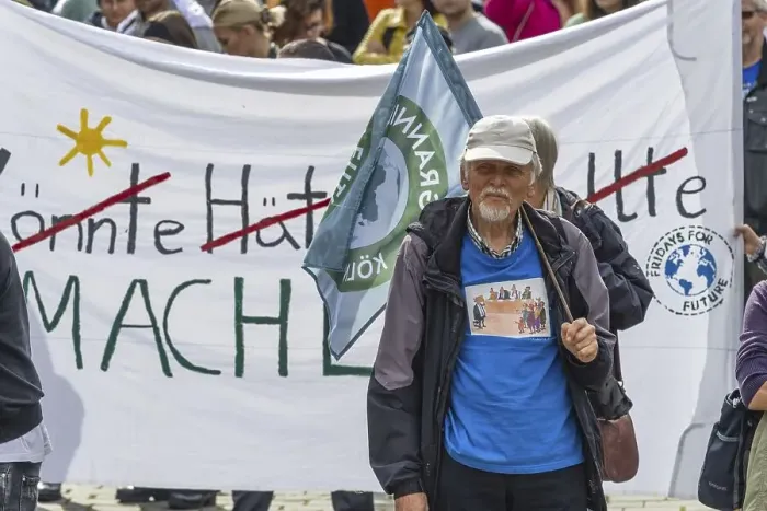 Framed Print : Fridays for Future demonstration on 25 September 2022 in Cologne