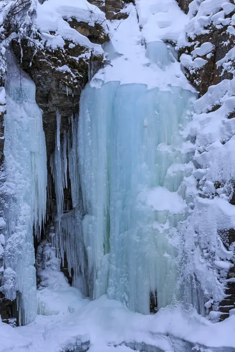 Framed Print : Frozen waterfall, Abiskojokk River