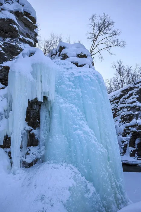Framed Print : Frozen waterfall, Abiskojokk River