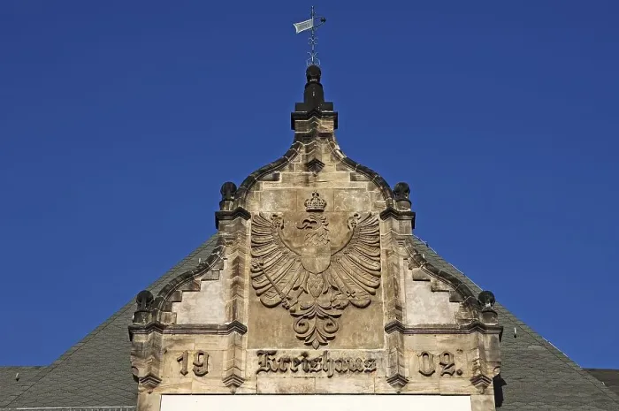 Framed Print : Gable of the district house with Quedlinburg coat of arms Built in 1902 Framed Print : Gable of the district house with Quedlinburg coat of arms Built in 1902