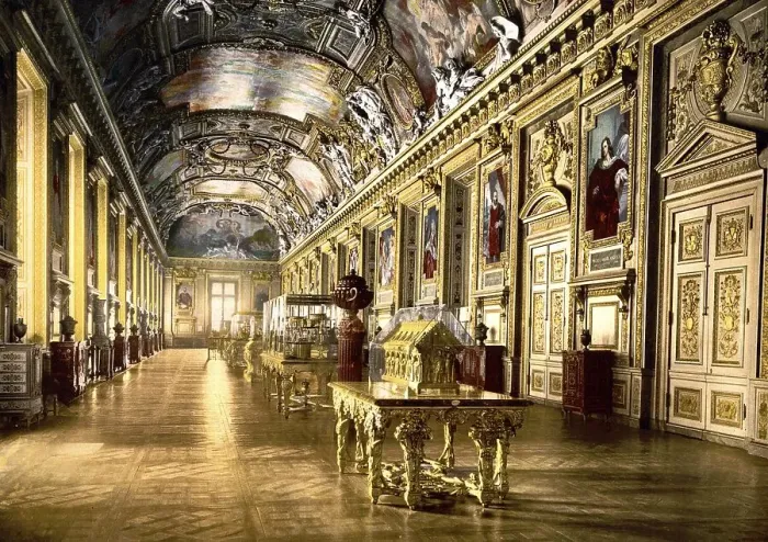 Framed Print : A gallery in the Louvre, Paris