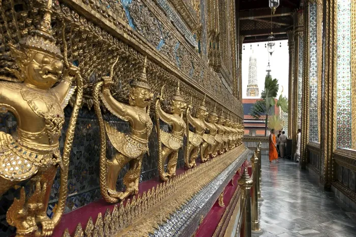 Framed Print : Garuda with Nagas, birdlike mythical creatures at the Chapel of the Emerald Buddha