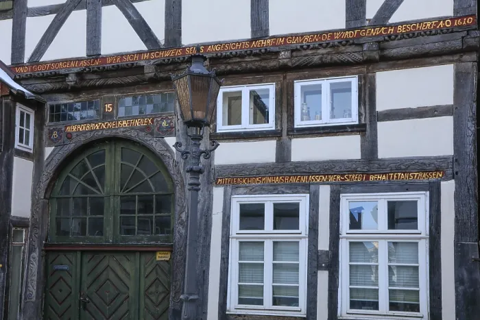 Framed Print : Gate entrance of a 17th century half-timbered house in BackerstraBe Framed Print : Gate entrance of a 17th century half-timbered house in BackerstraBe
