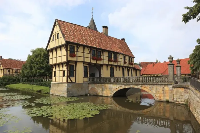 Framed Print : Gatehouse of Burgsteinfurt Castle Framed Print : Gatehouse of Burgsteinfurt Castle